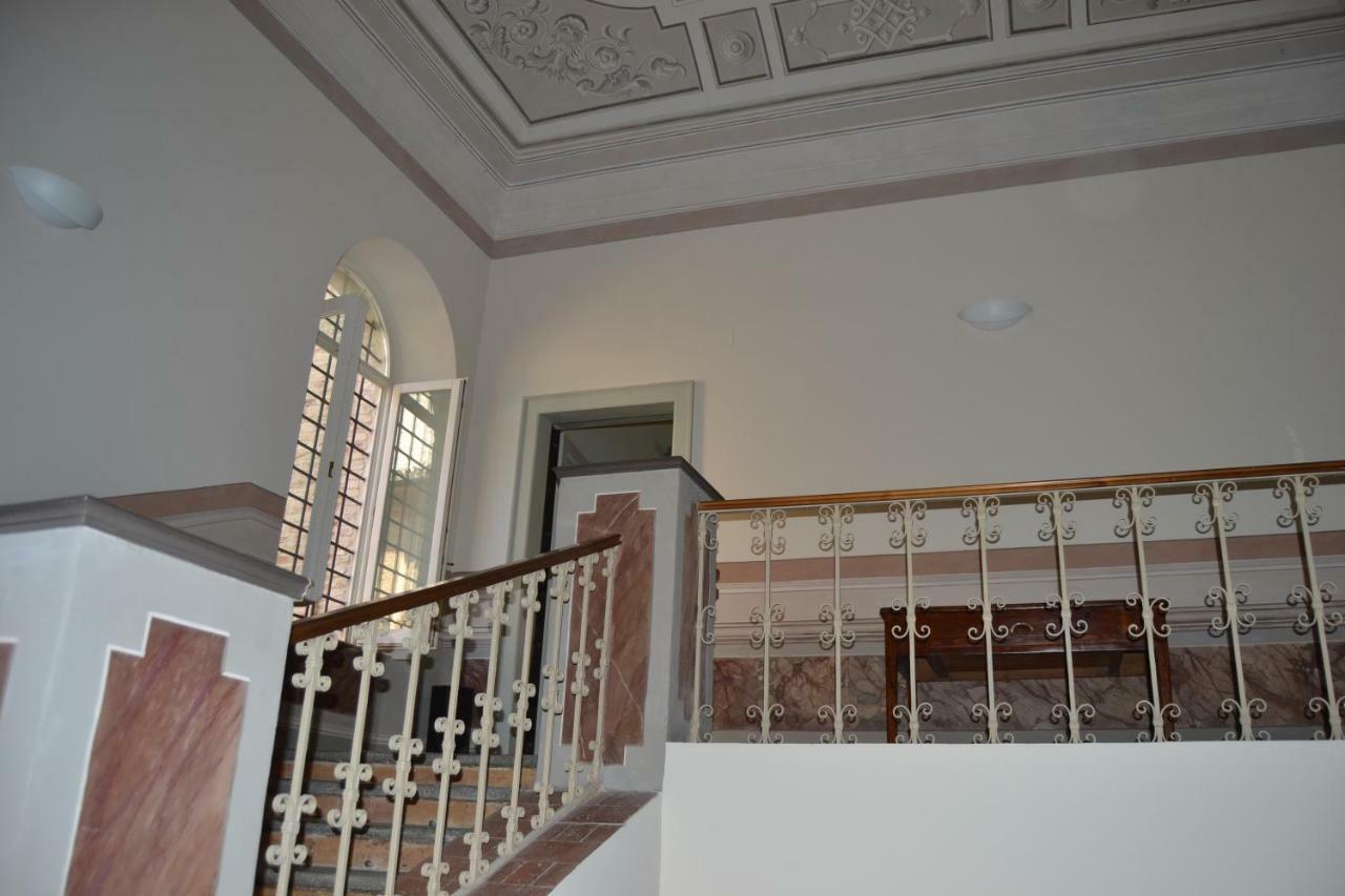 Palazzo Roberti Hotell Monte San Giusto Eksteriør bilde