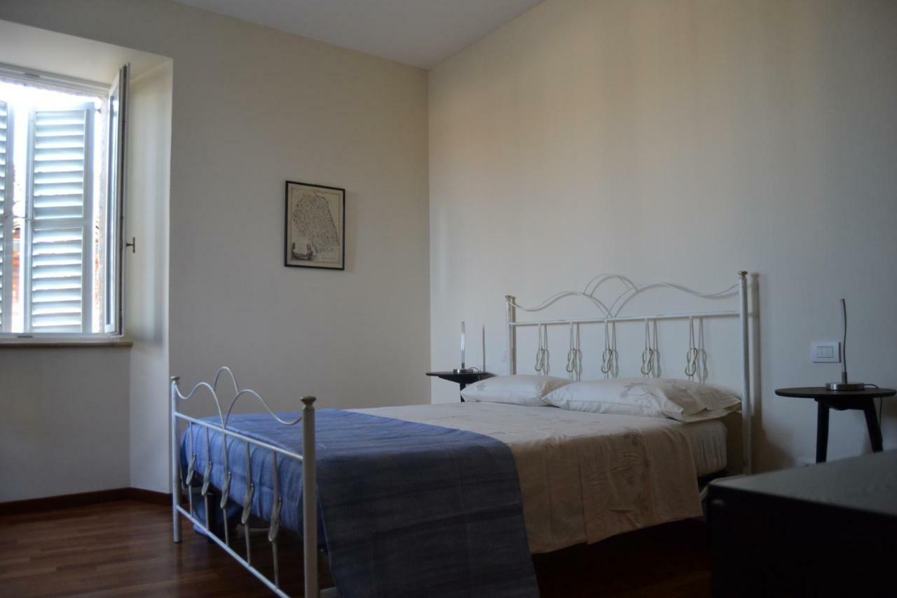 Palazzo Roberti Hotell Monte San Giusto Eksteriør bilde