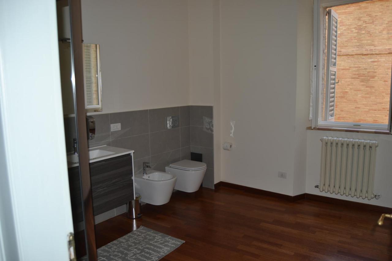 Palazzo Roberti Hotell Monte San Giusto Eksteriør bilde
